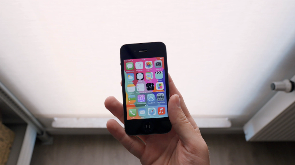 Czy Apple i Samsung muszą robić nudne smartfony?